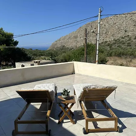 Σπίτι διακοπών Mani Spot Elmare Okhiá